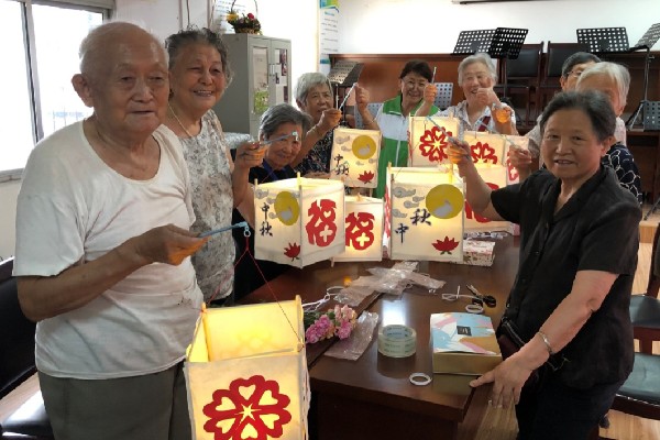 芜湖路街道：创新推出“芜爱到家—党建引领救助N次方”项目